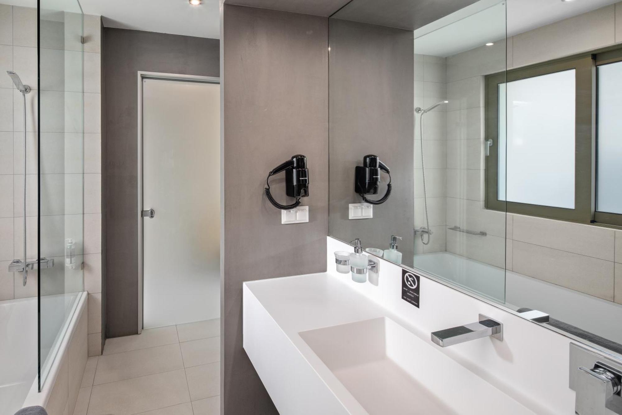 Almiros Beach Kyma Suites - Adult Only Accommodation الغرفة الصورة